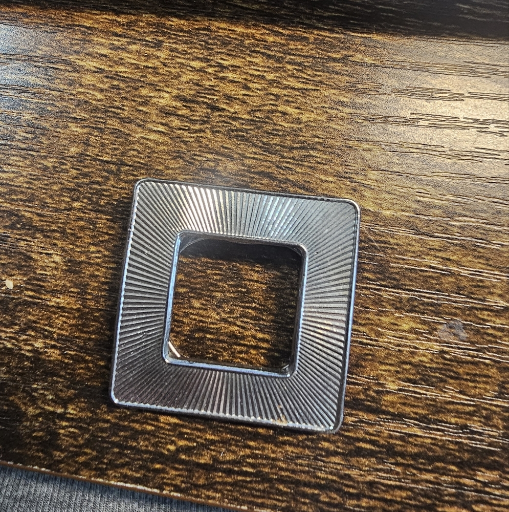 Liebo U.S.A. Geometric Silver Tone Scarf Clip Brooch
